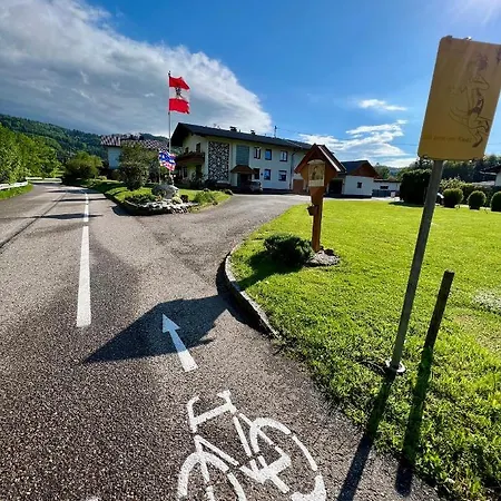 Bacherlhouse - Schoenbach