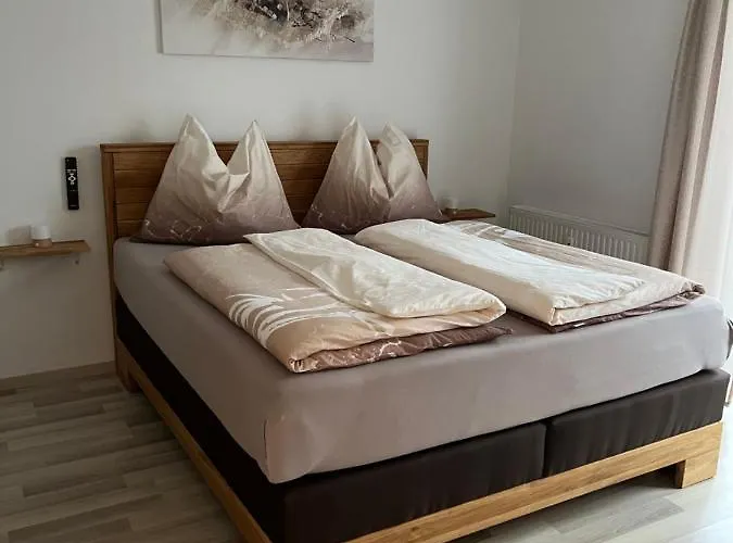 Bacherlhouse - Schoenbach Apartment *